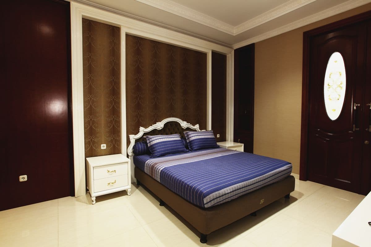 Ebony Golf Residence — 2