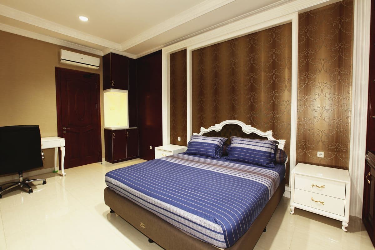 Ebony Golf Residence — 3