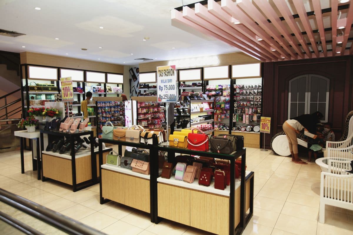 Mutiara Cahaya — 13