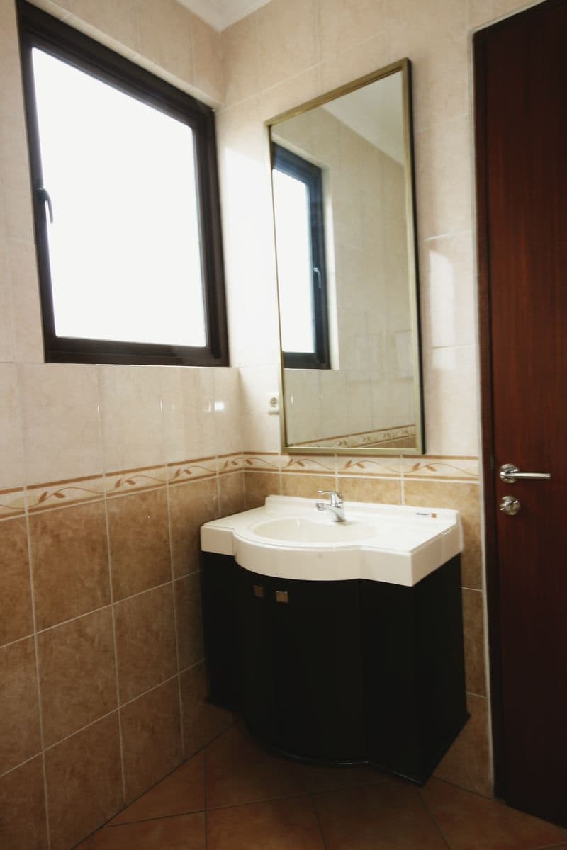 Neo Virginia Residence — 18