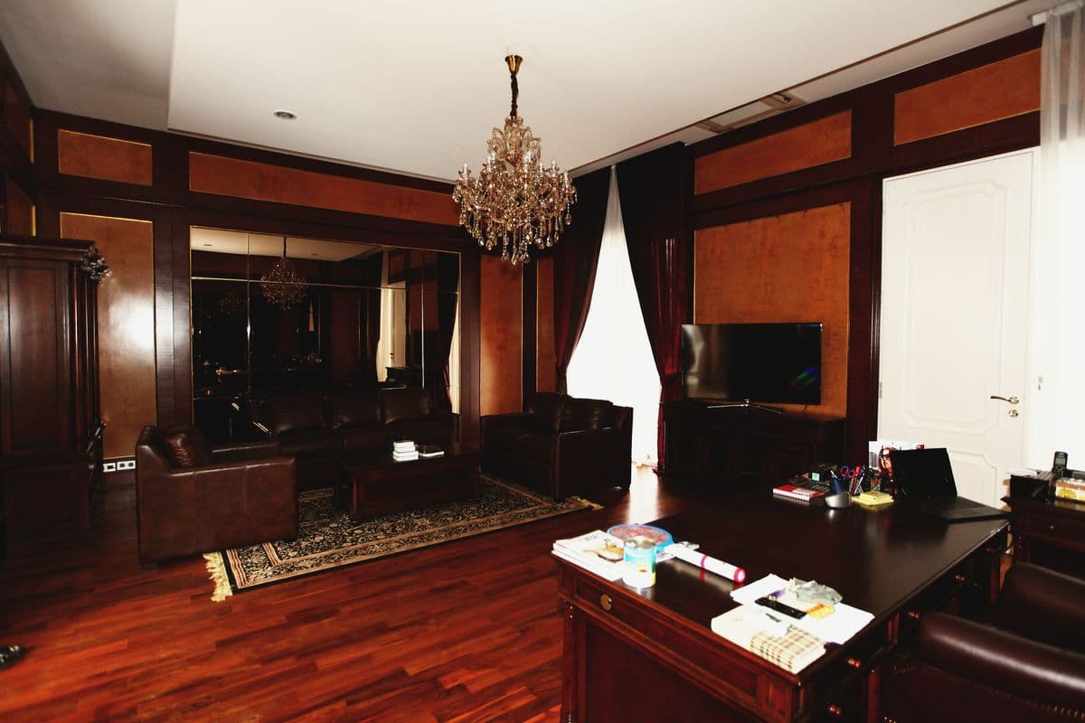 Perjuangan Residence — 2