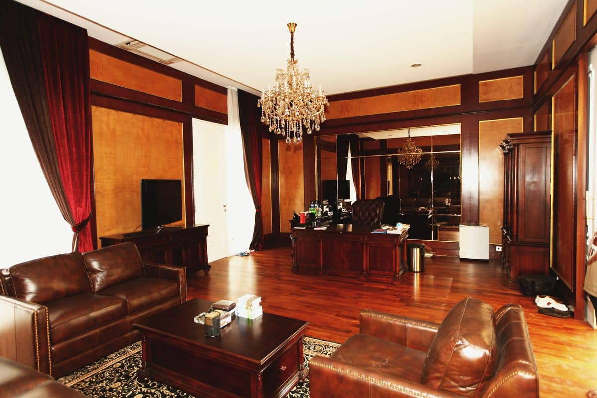 Perjuangan Residence — 3