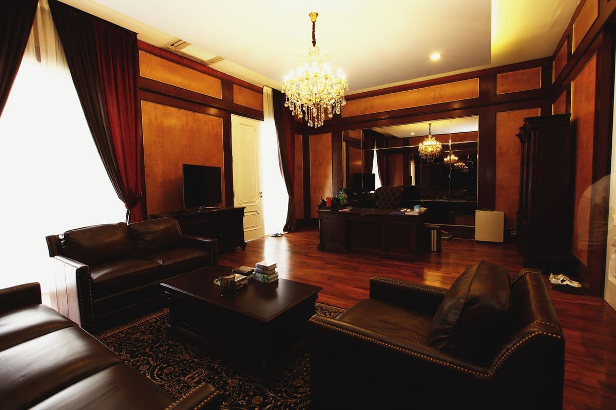 Perjuangan Residence — 13