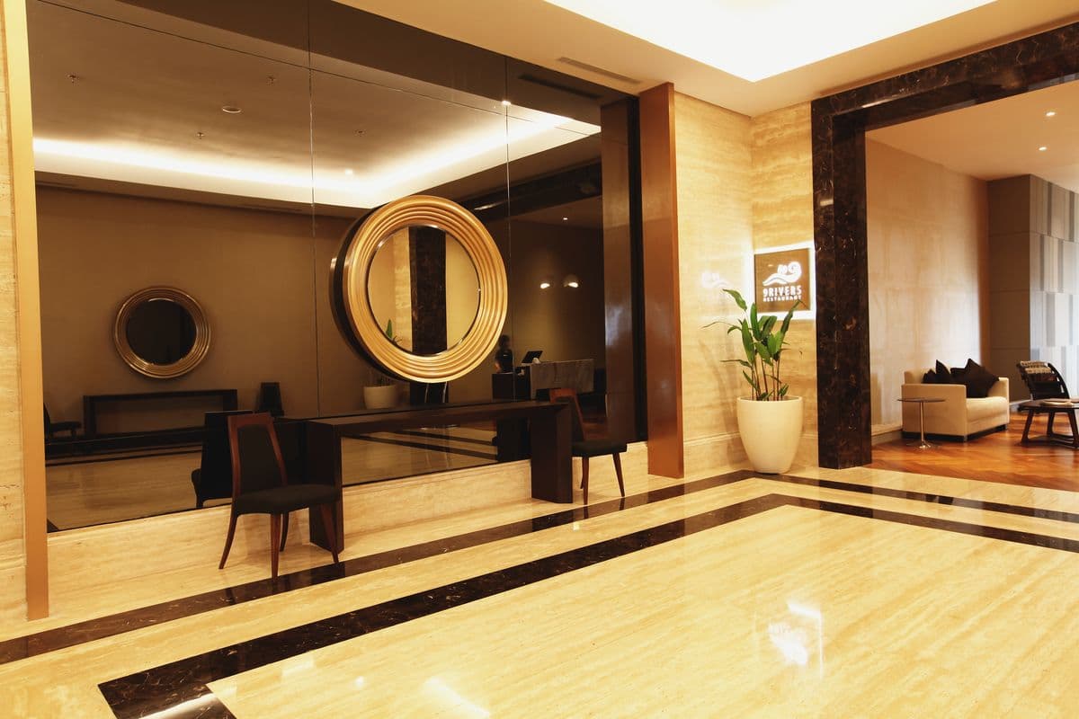 Wyndham Opi Hotel — 12