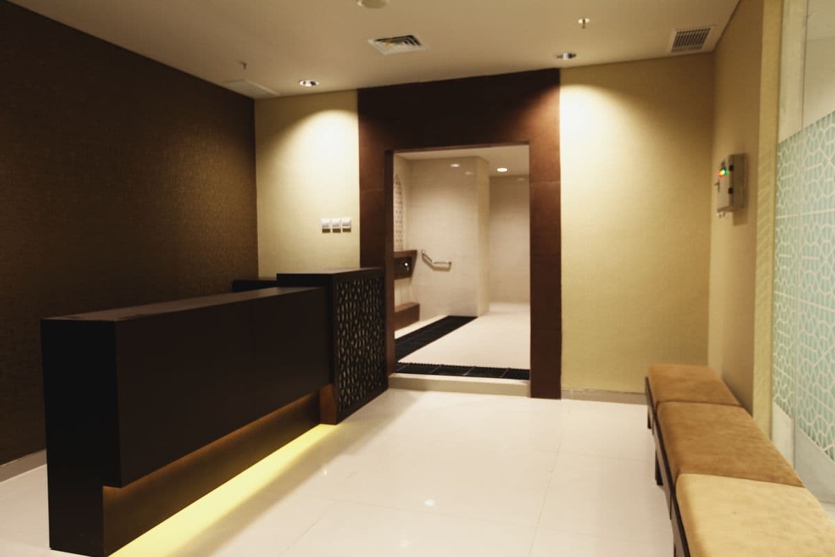 Mushollah Executive Kirana — 12