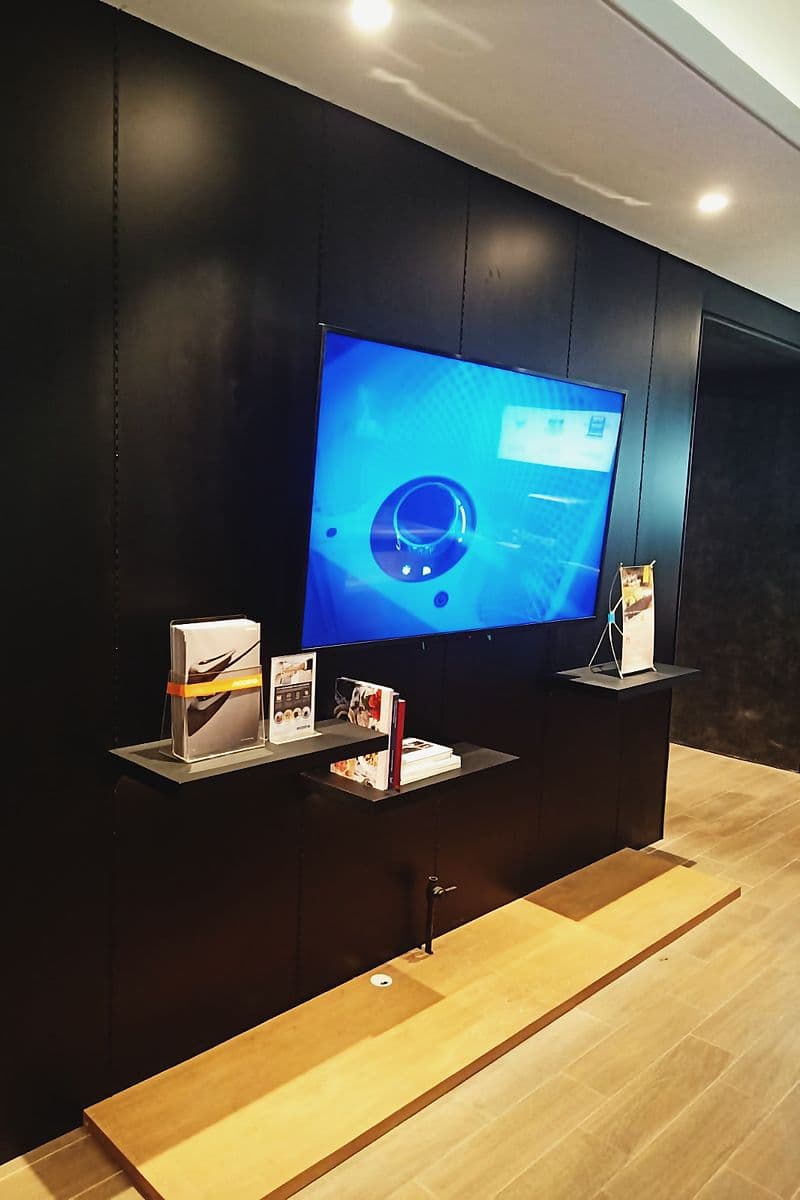 Showroom Modena MEC — 9